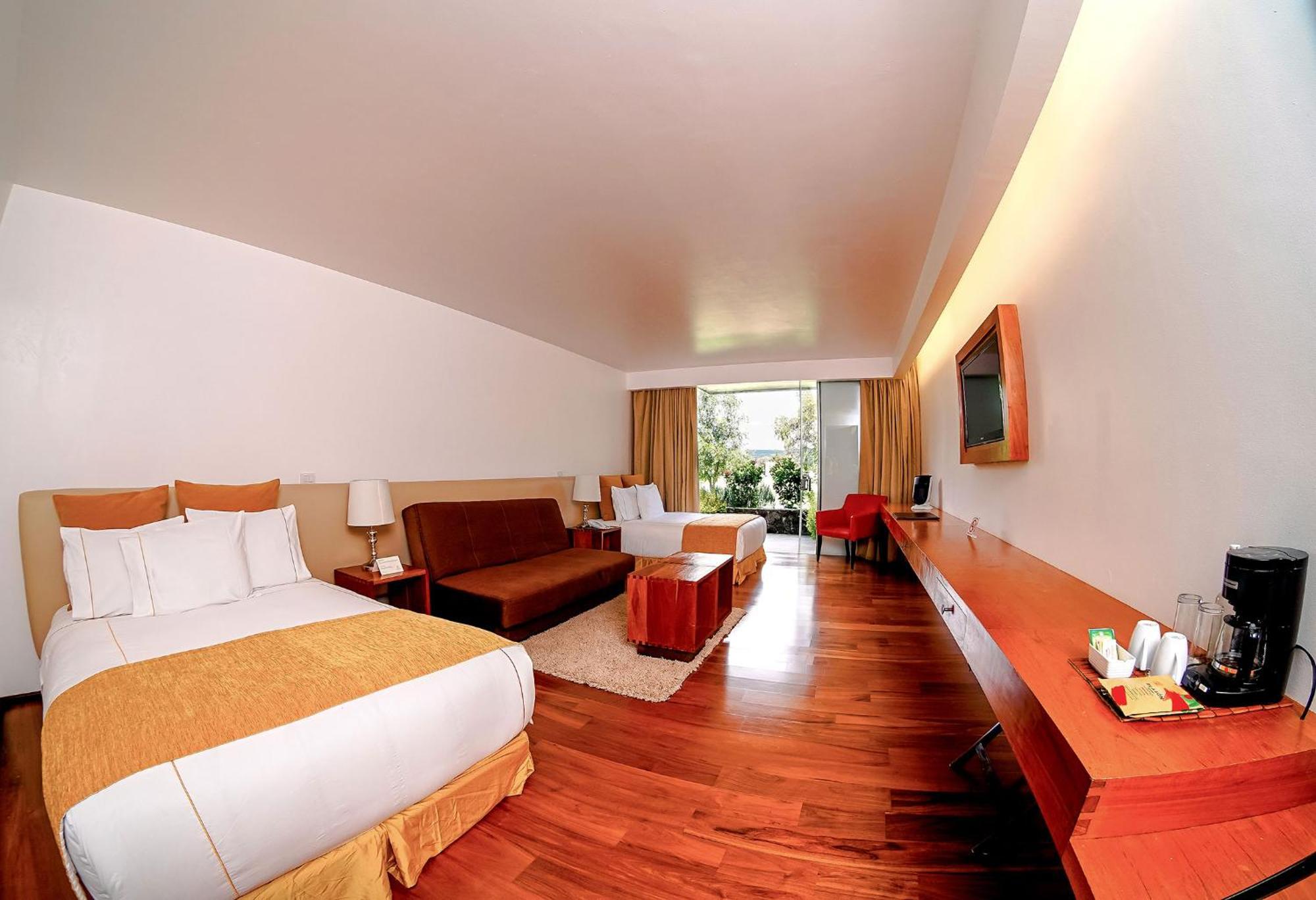 Hotel Hacienda Cantalagua Golf Contepec Екстериор снимка