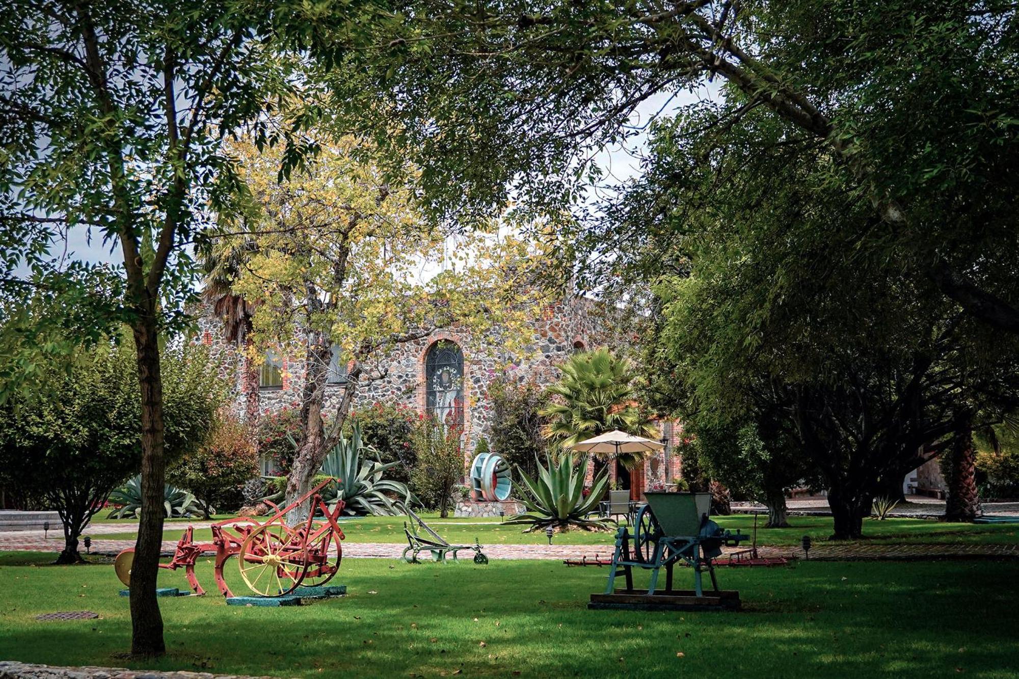 Hotel Hacienda Cantalagua Golf Contepec Екстериор снимка