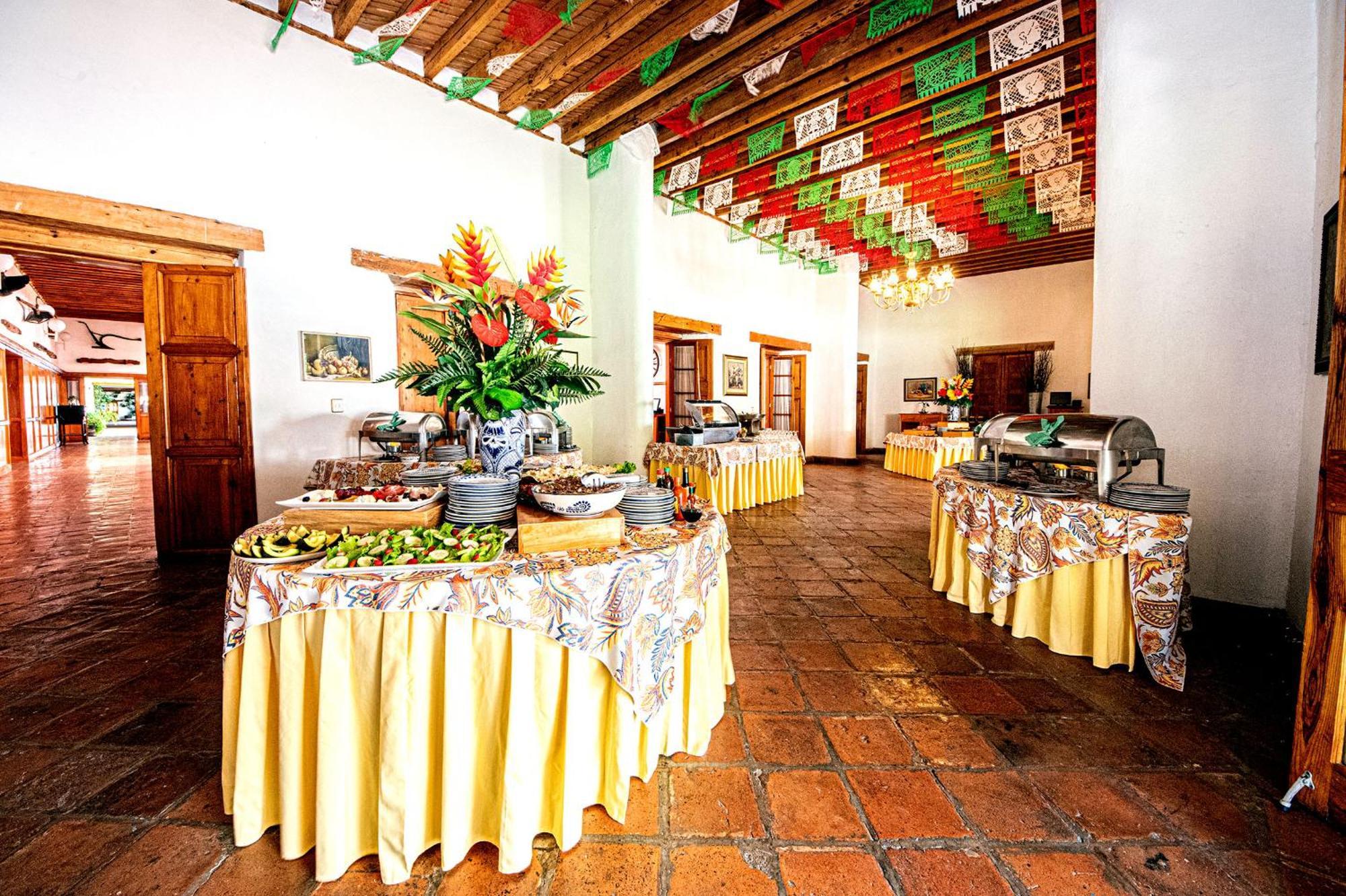 Hotel Hacienda Cantalagua Golf Contepec Екстериор снимка